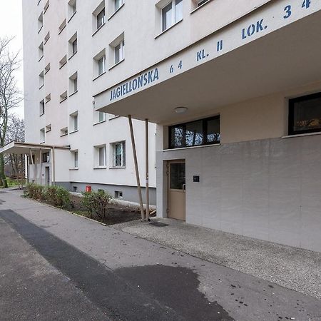 Jagiellonska 64 Prywatne Mieszkanie Z Oddzielna Sypialnia I Balkonem Samodzielne Zameldowanie! Self Check-In System! Varşovia Exterior foto